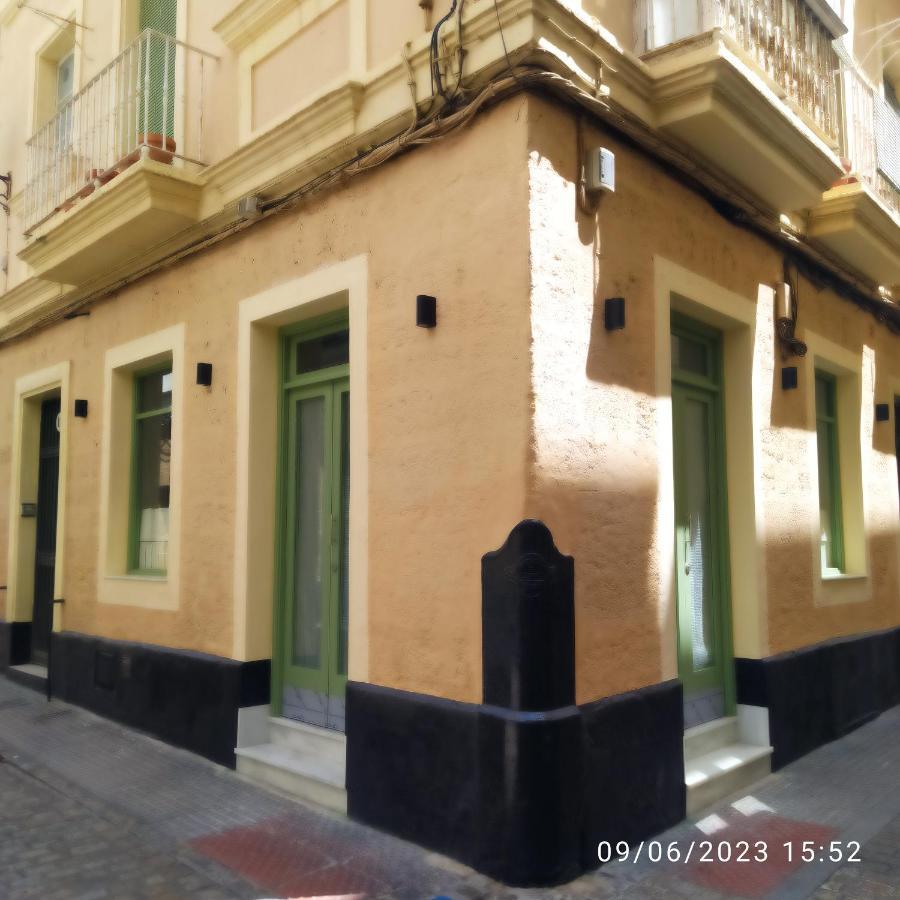 Los Tres Girasoles Cádiz Exterior foto